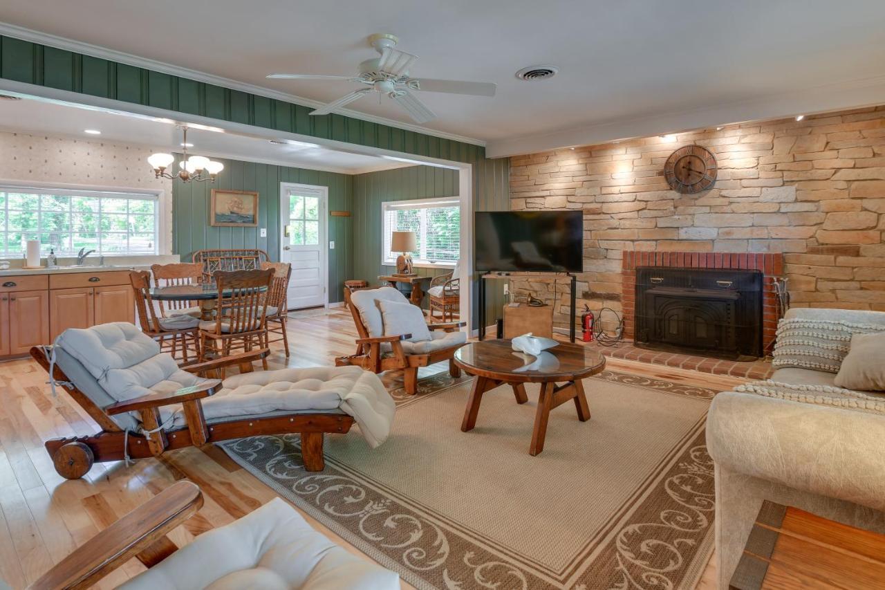 Waterfront Annapolis Home Fire Pit And Fishing Pier Экстерьер фото